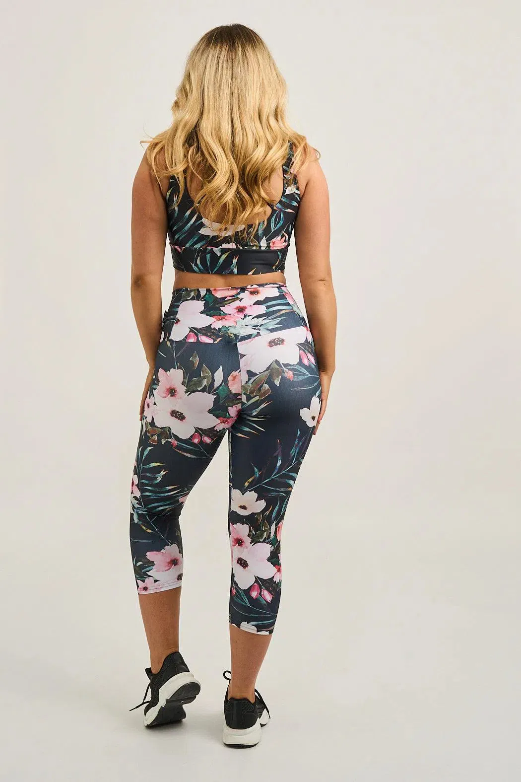 Performance Tummy Control High Waisted Capri Leggings - Exotic At Heart